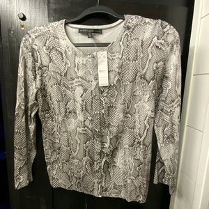 New White House Black market cardigan